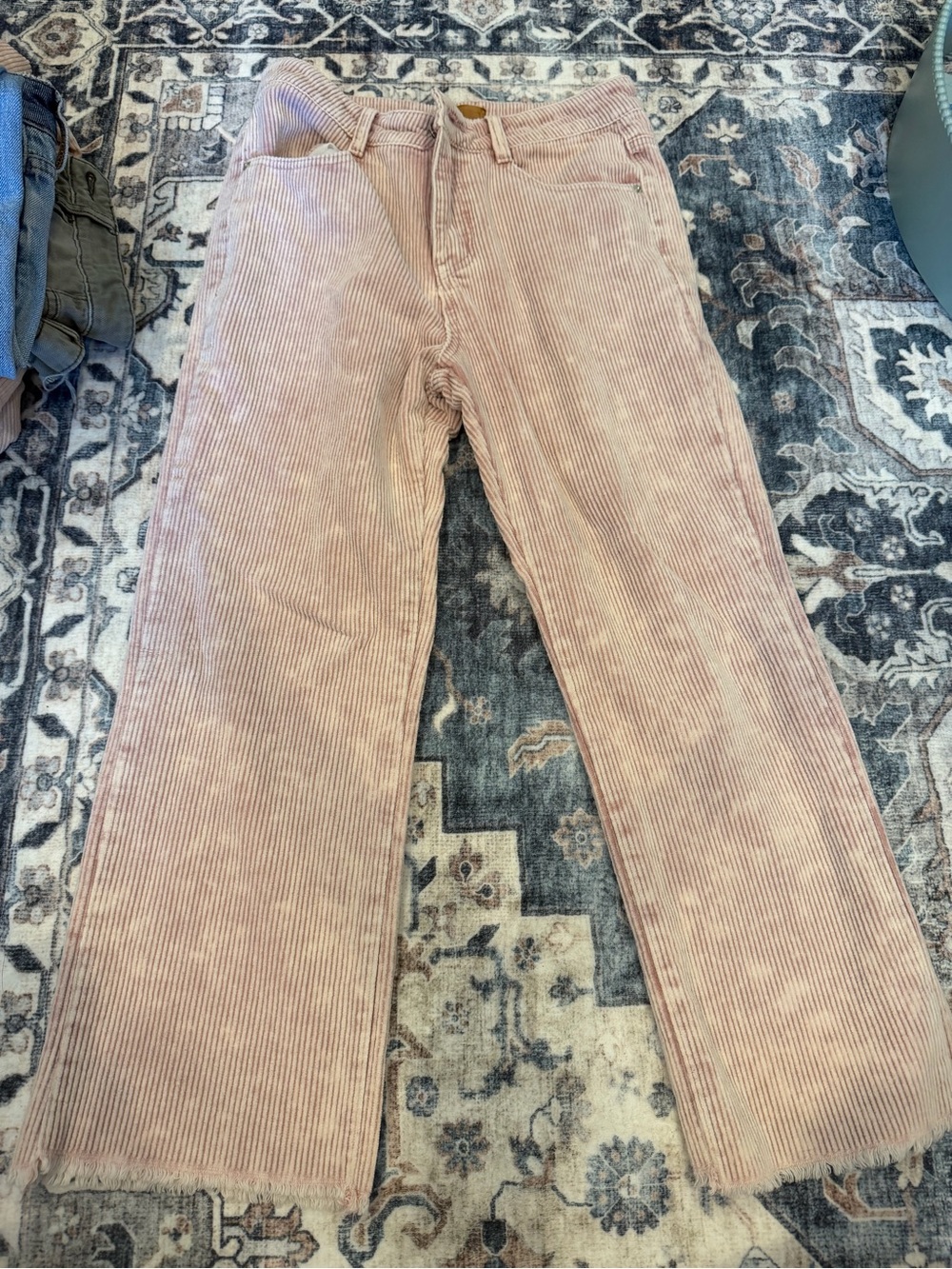 Women’s Pink Corduroy Wide-Leg Jeans
